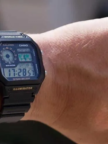 Casio AE-1200WH-1A