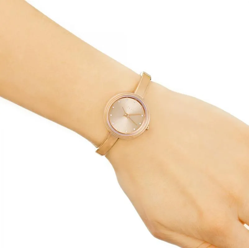 DKNY NY2600