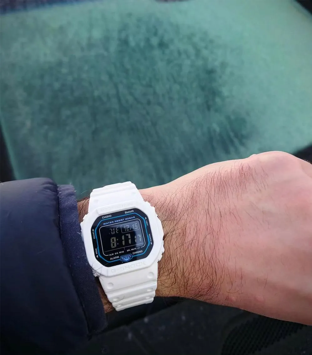Casio DW-B5600SF-7E