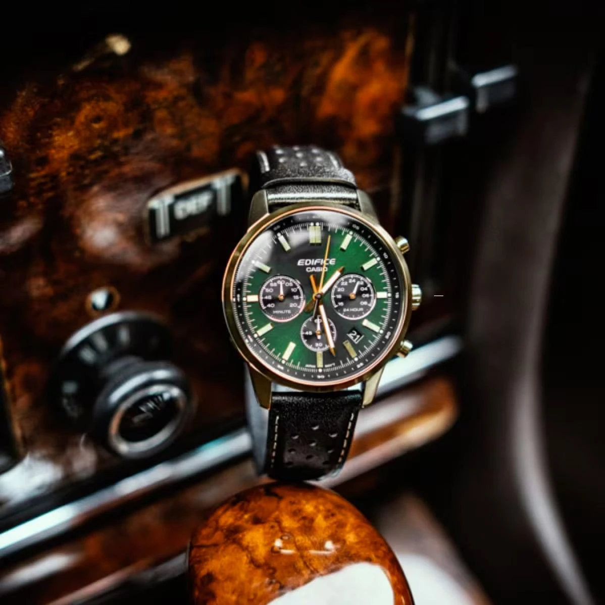 Casio EFR-575CL-3A