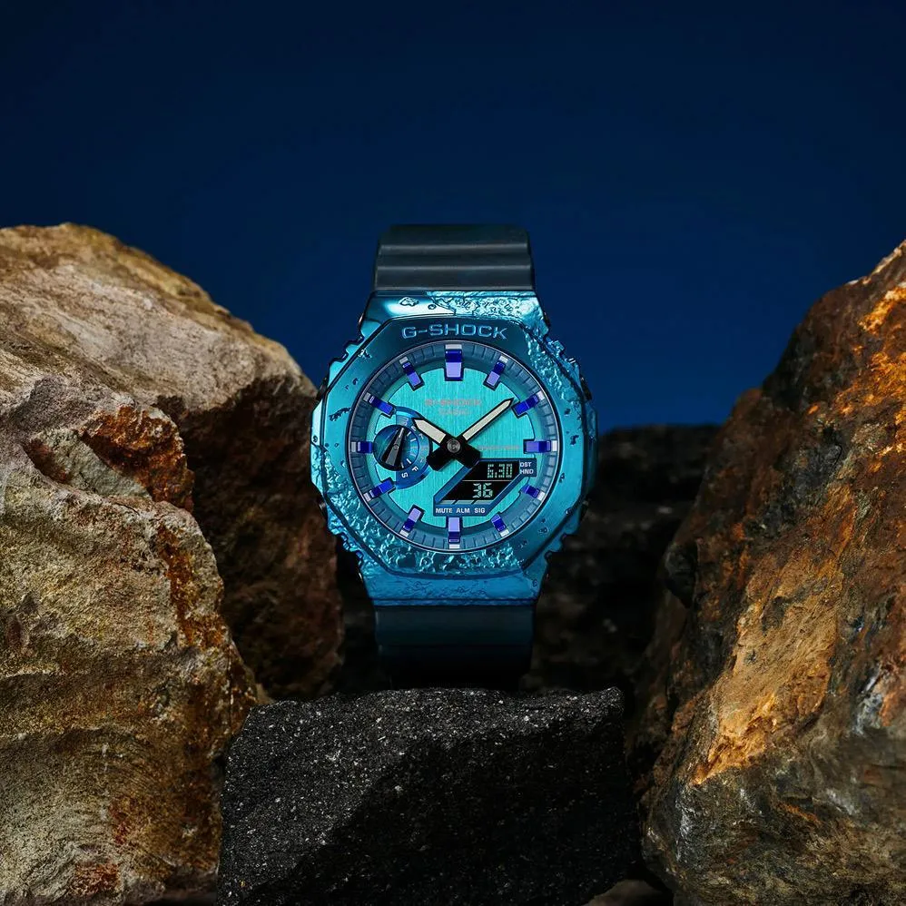 Casio GM-2140GEM-2A