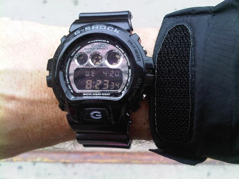 Casio G-Shock DW-6900NB-1E
