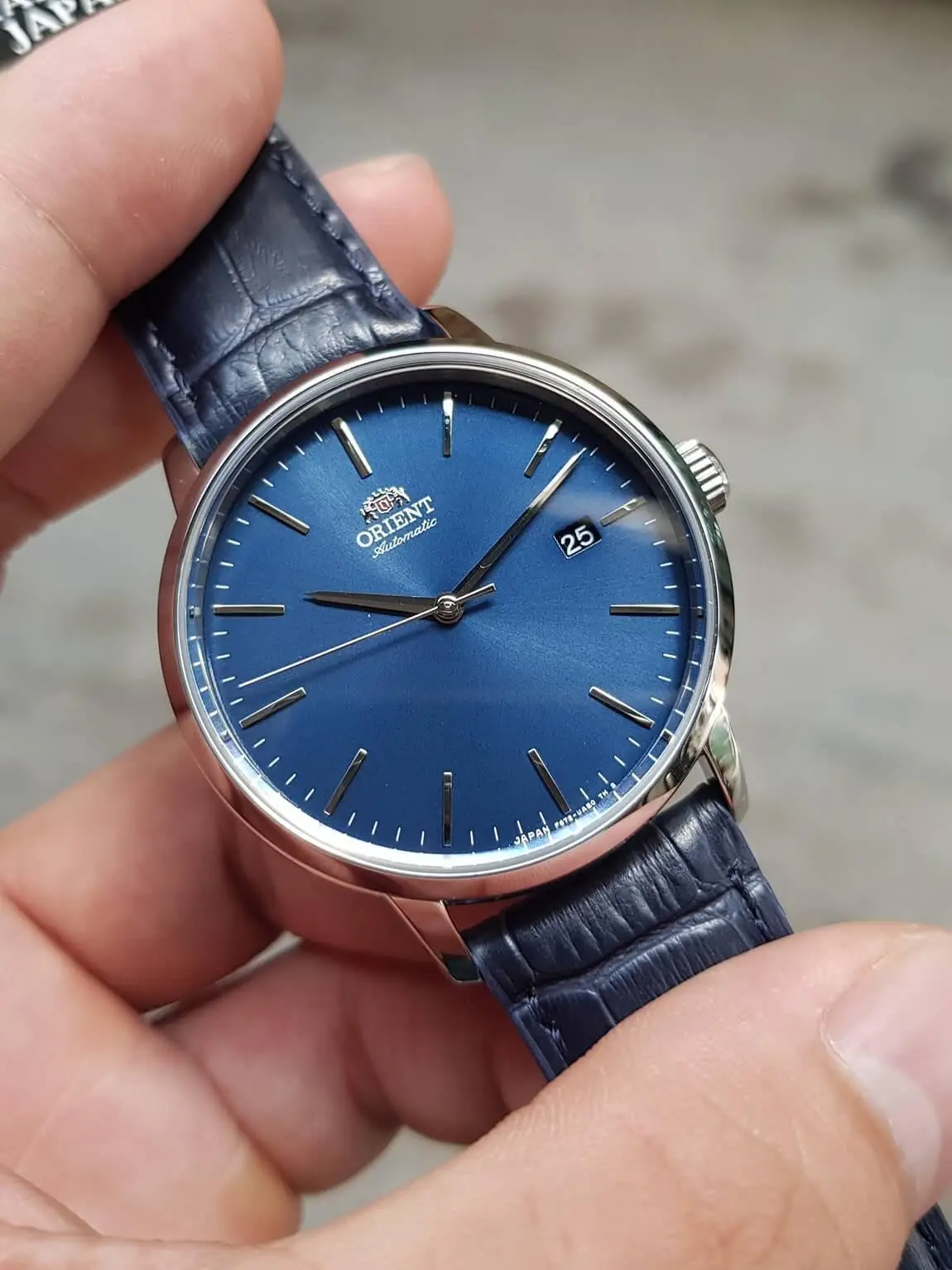 Orient RA-AC0E04L