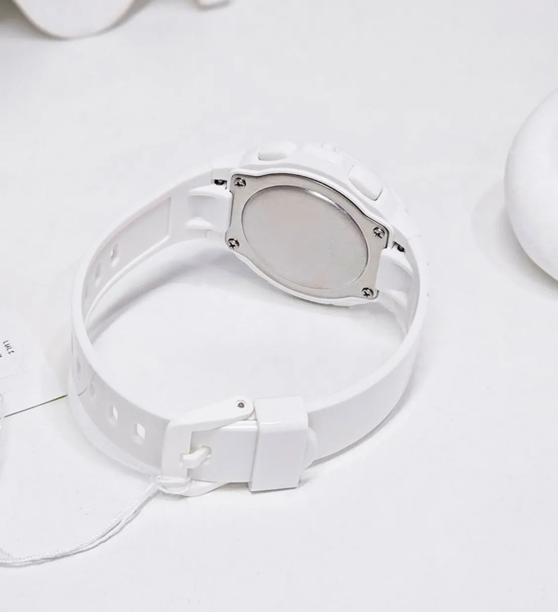 Casio Collection LWS-1200H-7A3