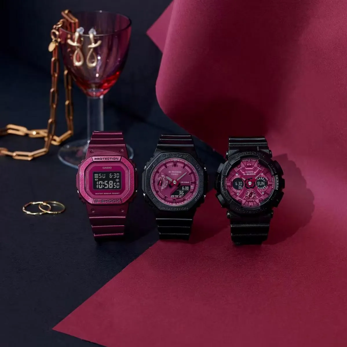 Casio G-Shock GMA-S120RB-1A