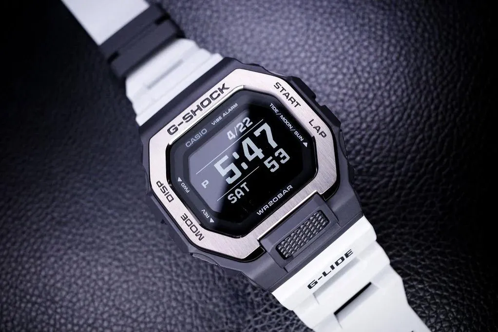 Casio G-Shock GBX-100TT-8E
