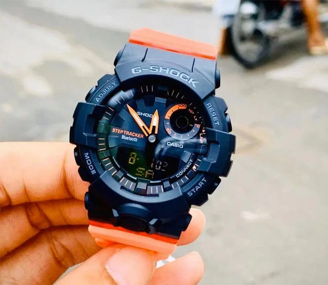Casio G-Shock GMA-B800SC-1A4