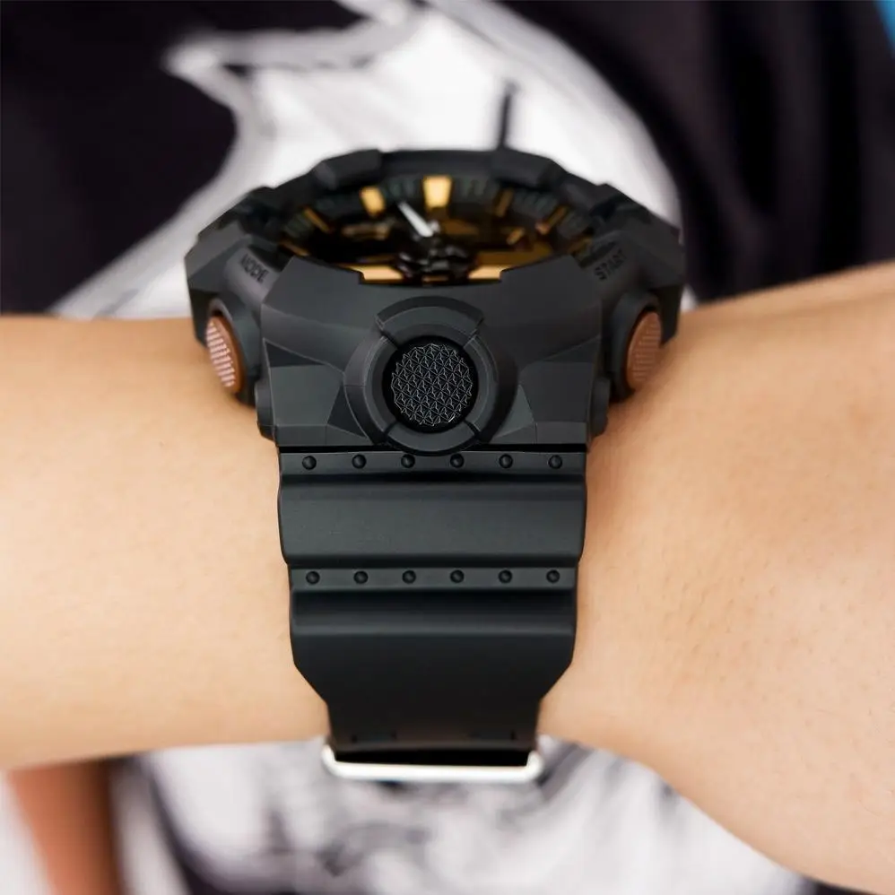 Casio GA-700RC-1A