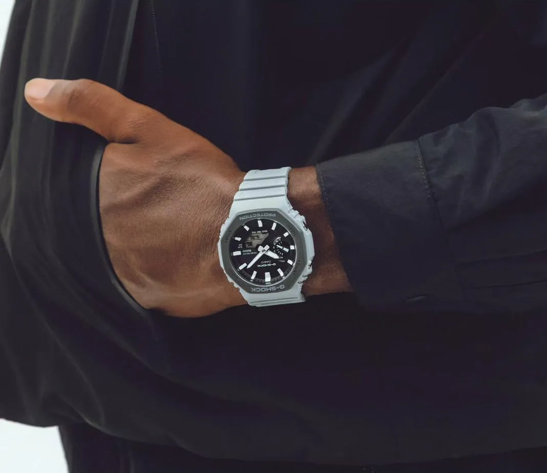 Casio GA-B2100LUU-8A