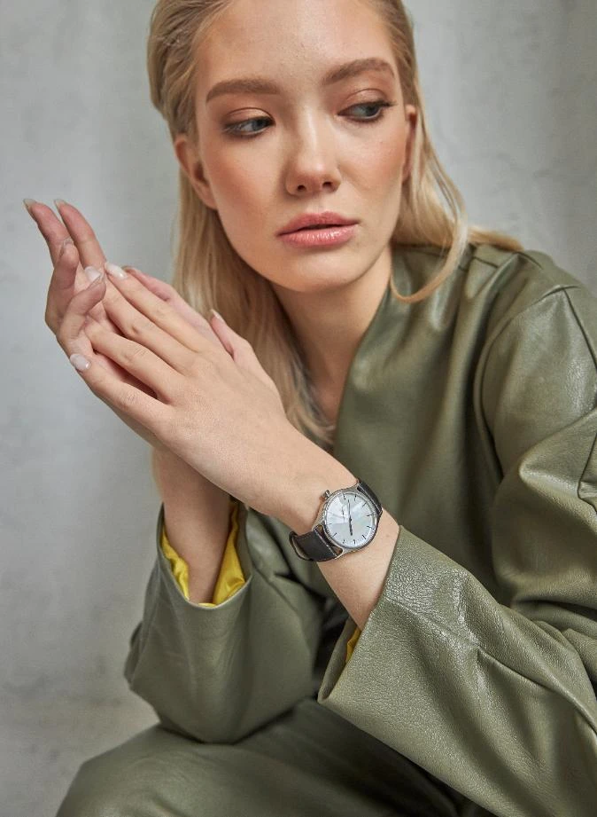 Луч Нюд 78970480