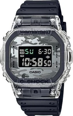 Casio DW-5600SKC-1E