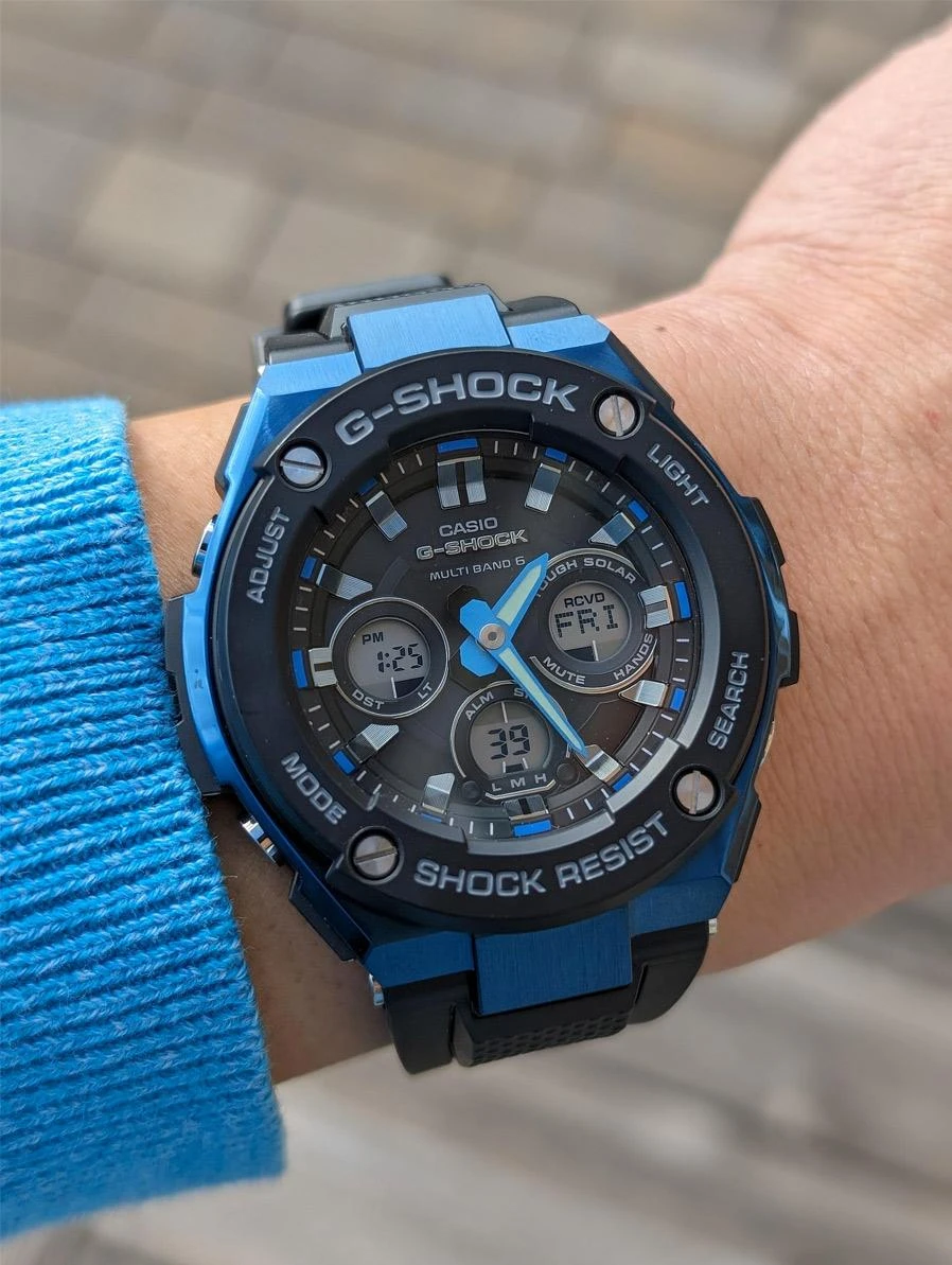 Casio GST-W300G-1A2
