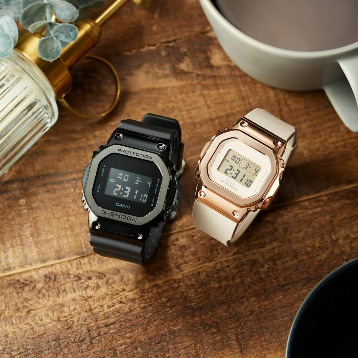 Casio GM-5600UB-1E