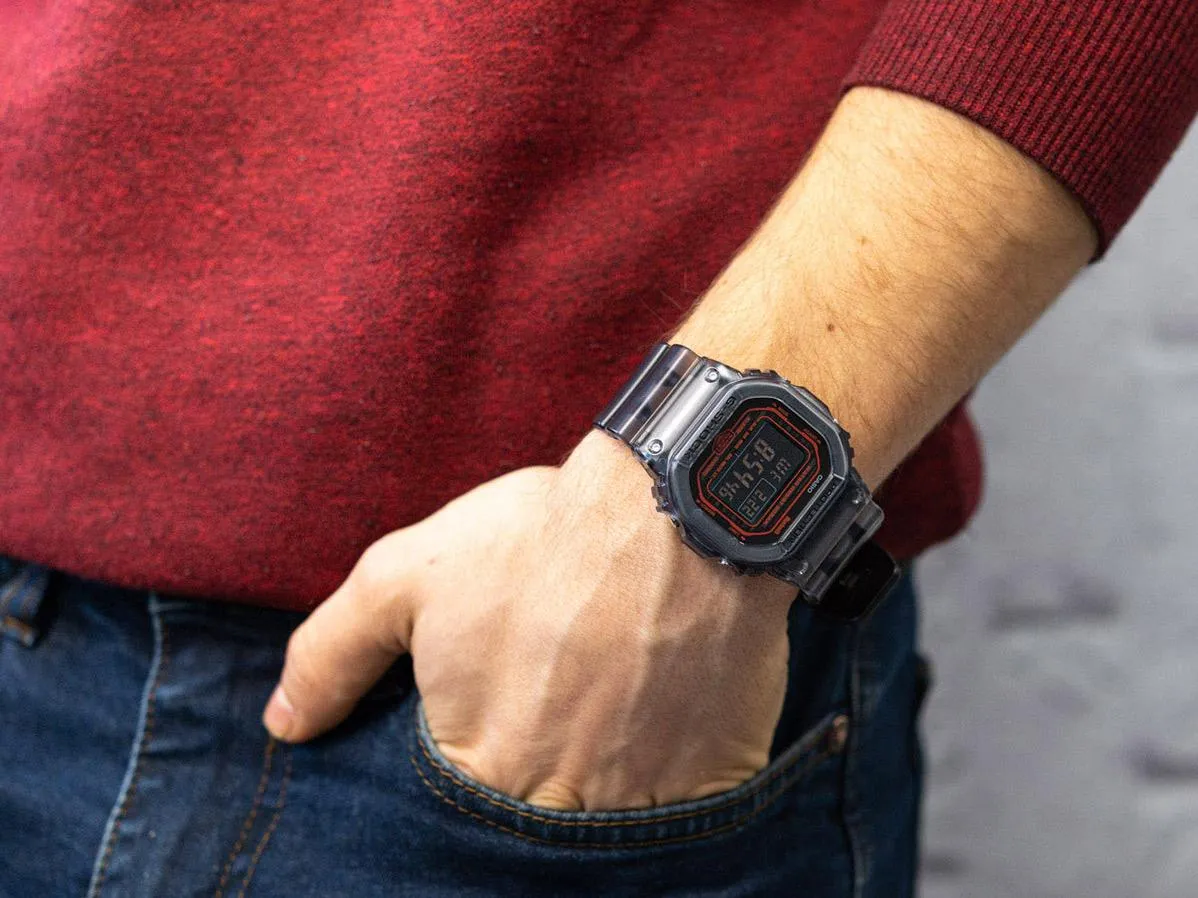 Casio G-Shock DW-B5600G-1E