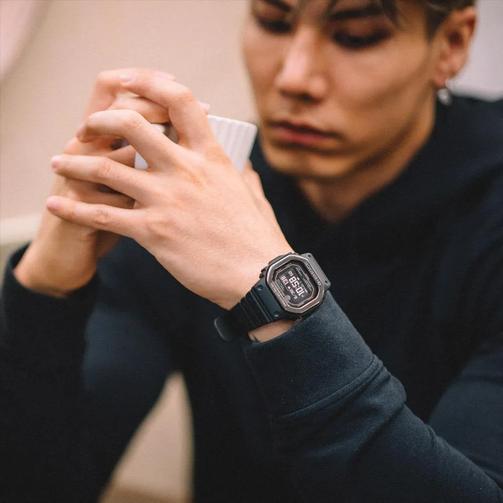 Casio DW-H5600MB-1E