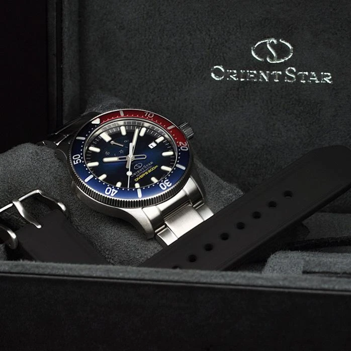 Orient RE-AU0306L