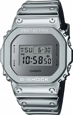 Наручные часы Casio GM-5600YM-8A8