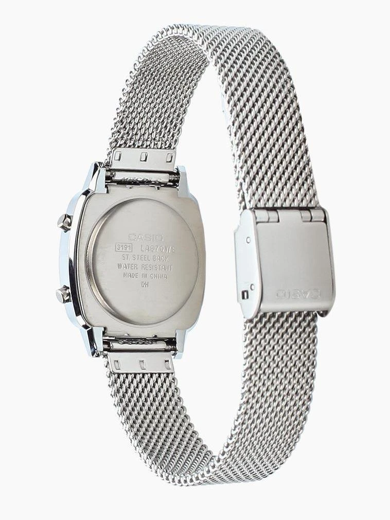 Casio LA-670WEM-7E