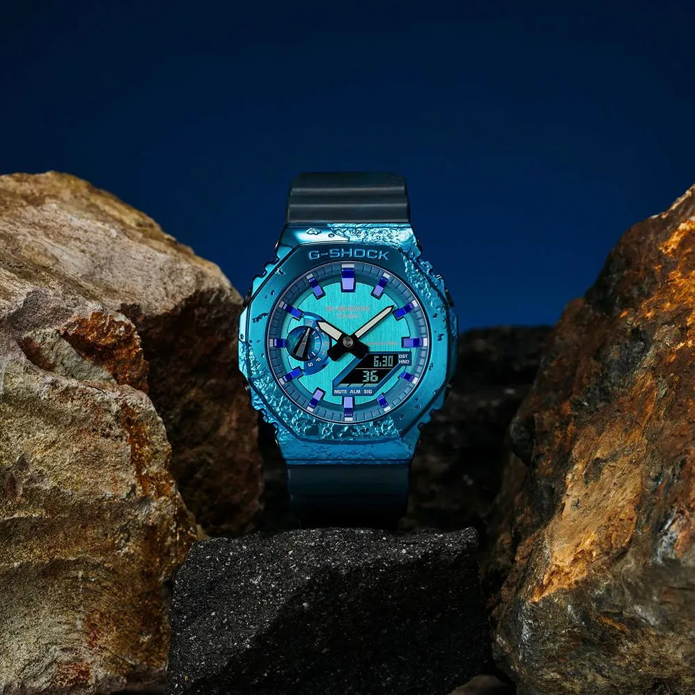 Casio GM-2140GEM-2A