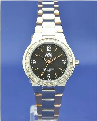 Q&Q Q691J805Y