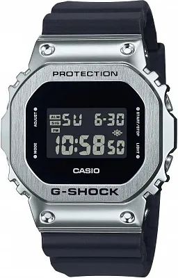 Наручные часы Casio GM-5600U-1E