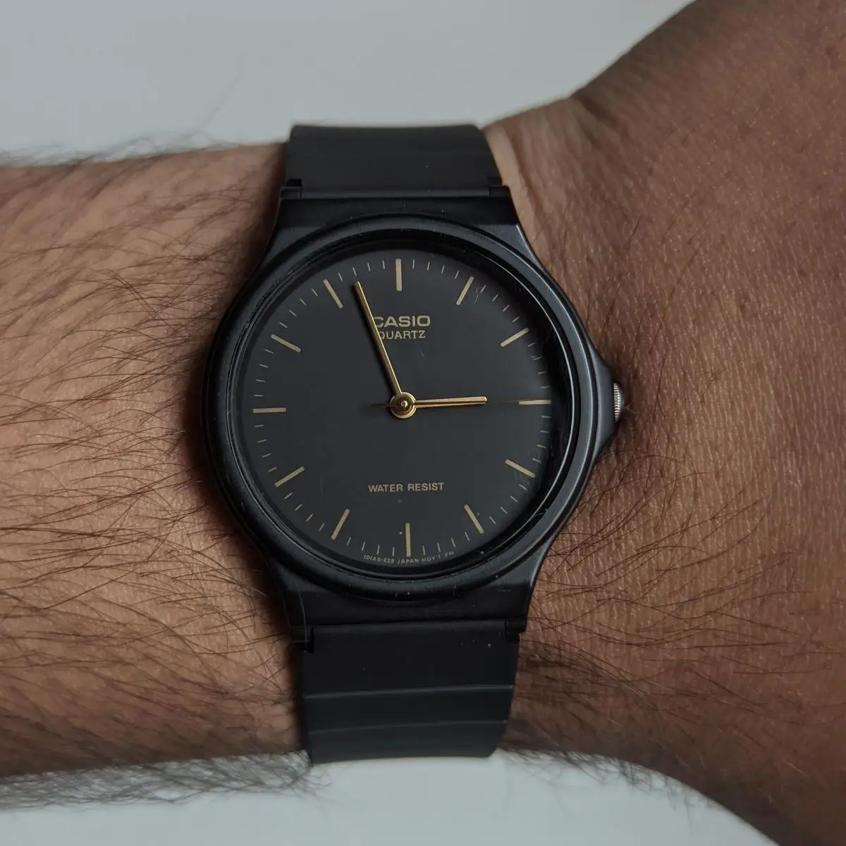 Casio MQ-24-1E