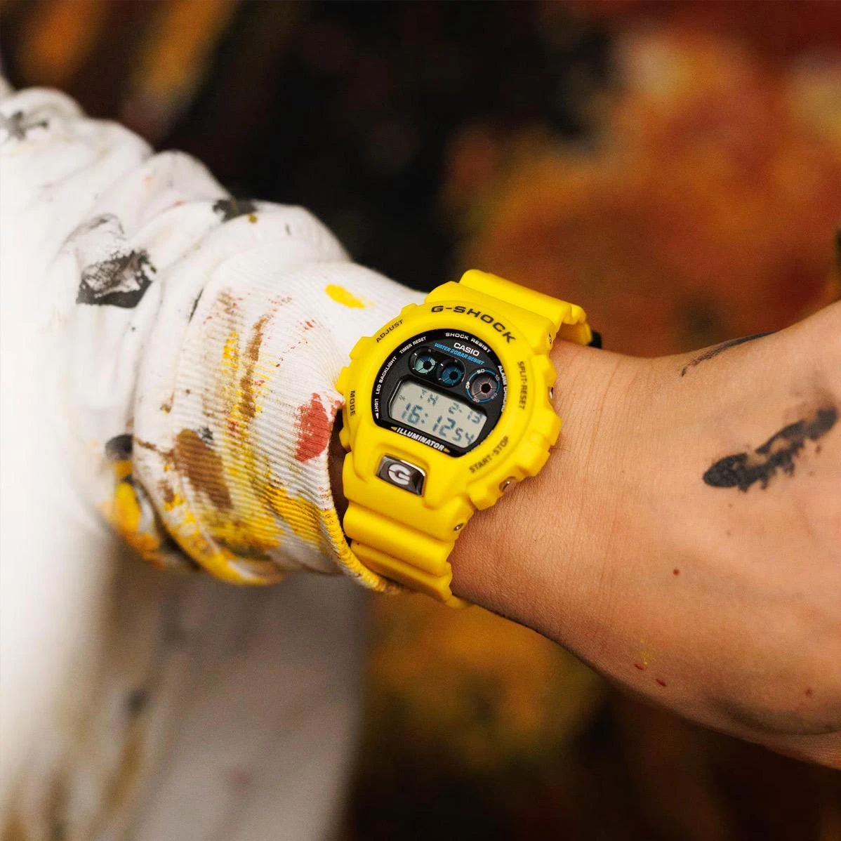 Casio DW-6900TR-9E