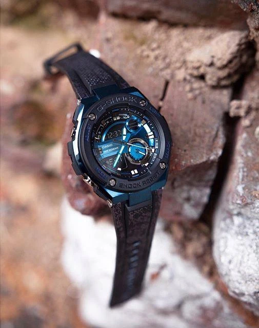 Casio G-Shock GST-200CP-2A