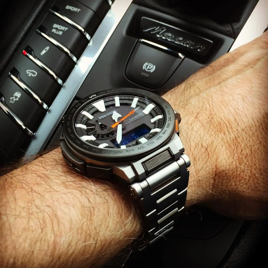 Casio PRX-8000T-7A