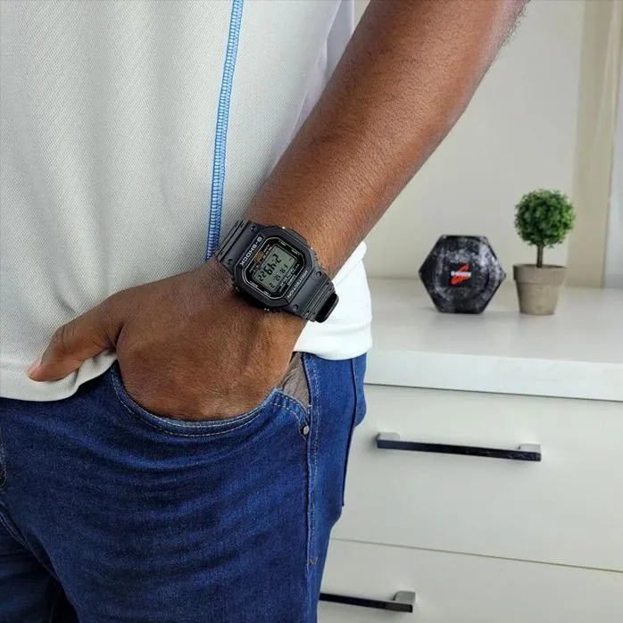 Casio G-5600UE-1E