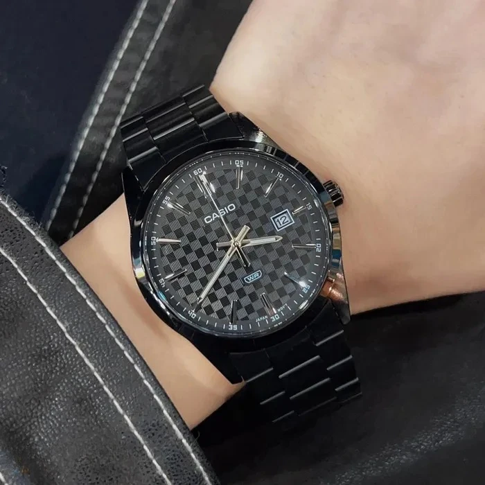 Casio Collection MTP-VD03B-1A
