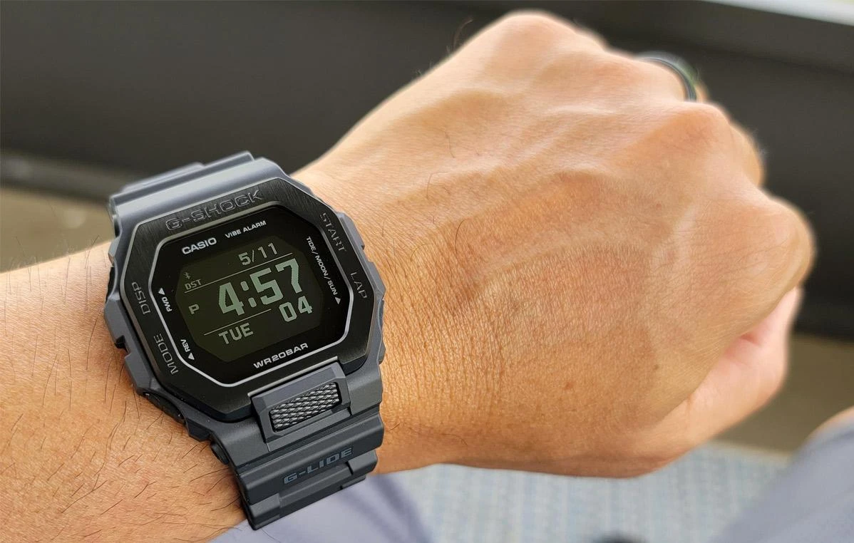 Casio G-Shock GBX-100NS-1E