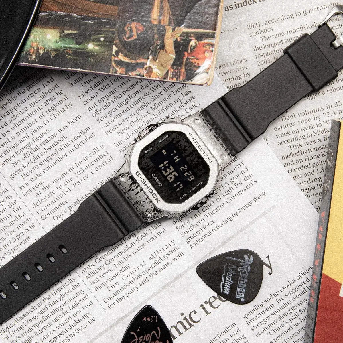 Casio GM-5600GC-1E
