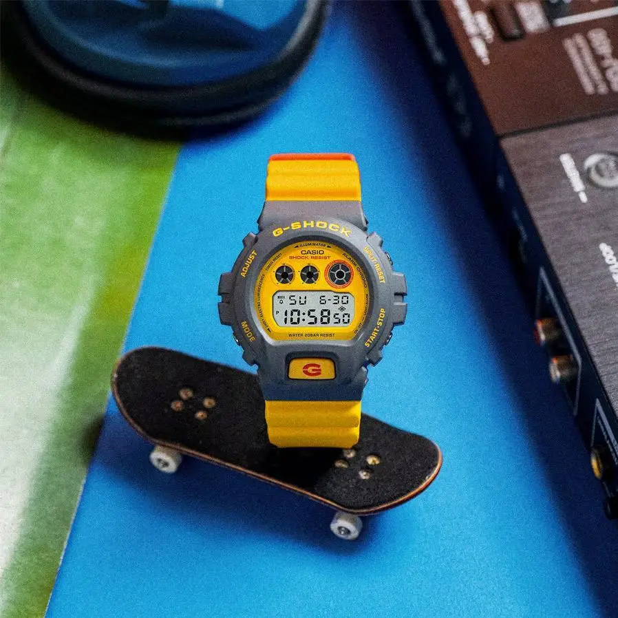 Casio DW-6900Y-9E