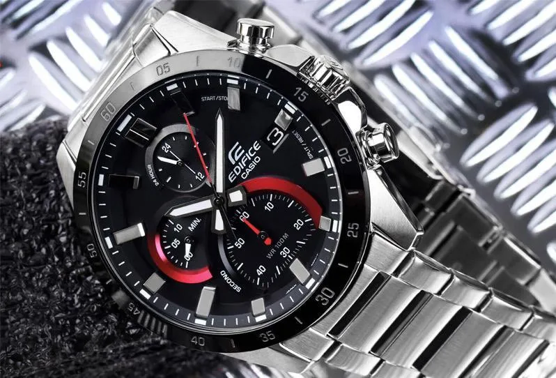 Casio EFR-571DB-1A1