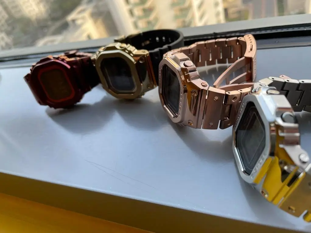 Casio GMW-B5000GD-4E