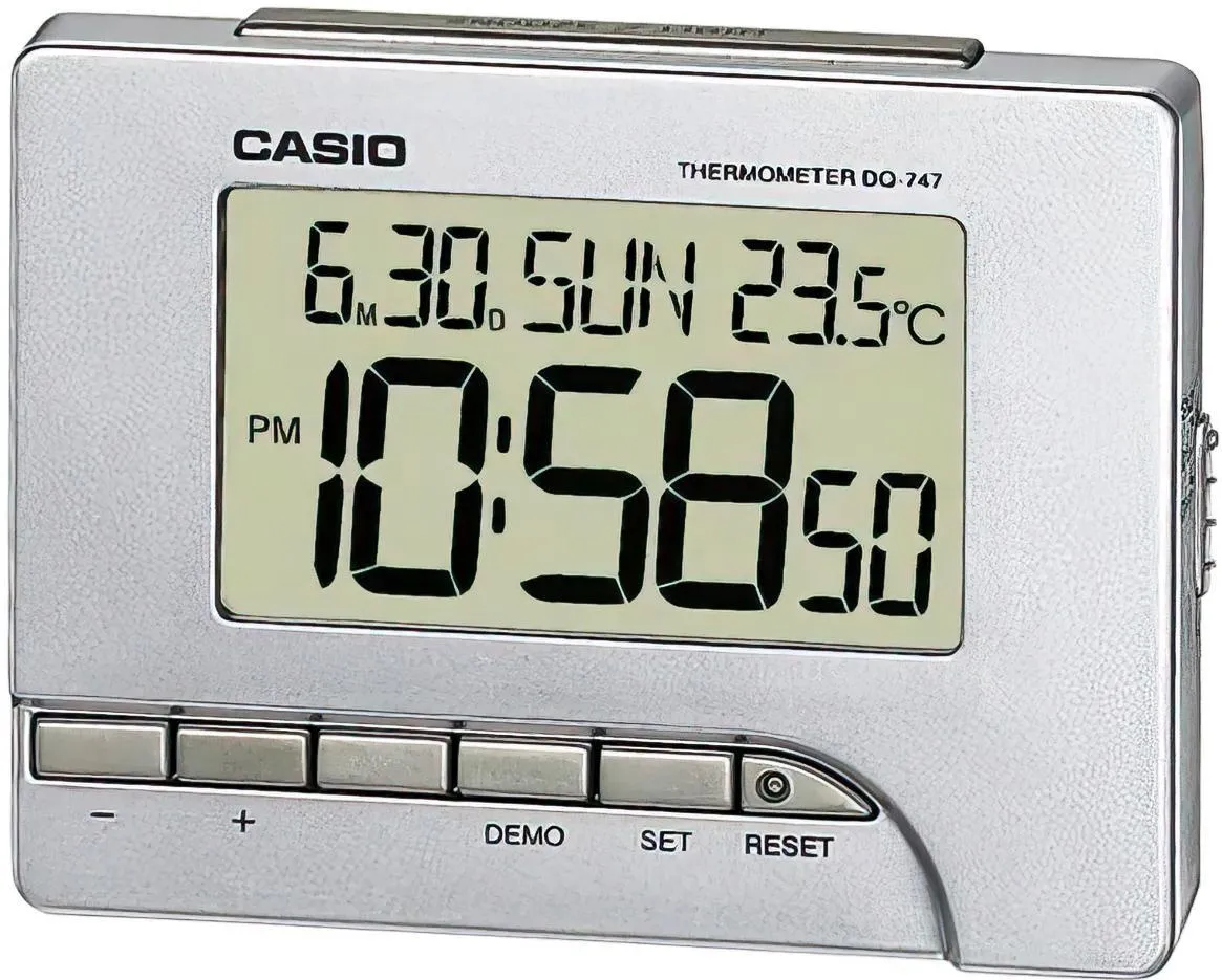 Casio Наручные часы DQ-747-8E