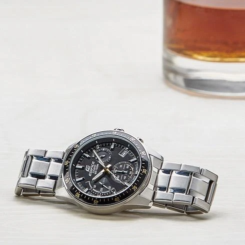 Casio Edifice EFV-540D-1A9