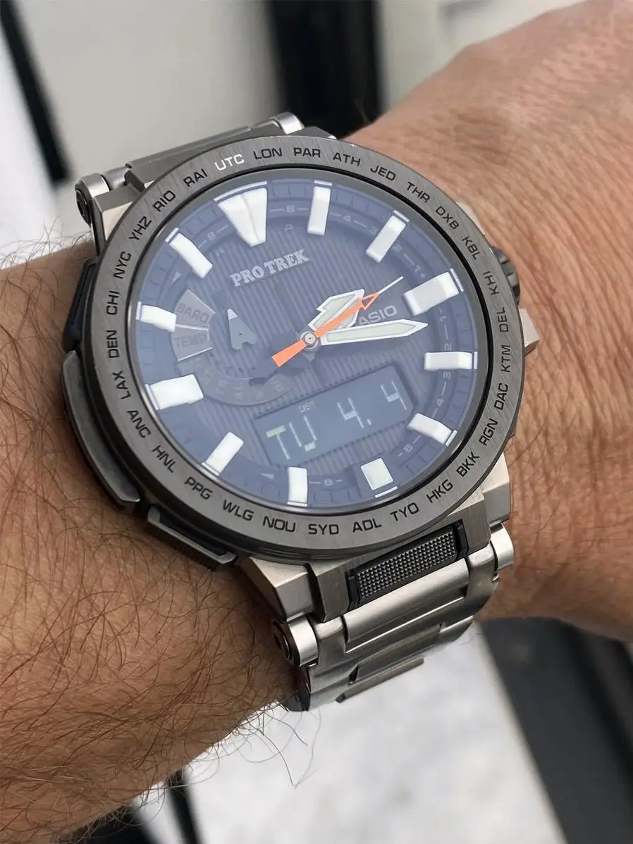 Casio PRX-8000T-7A