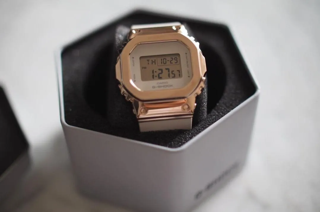 Наручные часы  Casio  G-Shock Casio GM-S5600PG-4E (фото 14) Наручные часы  Casio  G-Shock Casio GM-S5600PG-4E (фото 14)