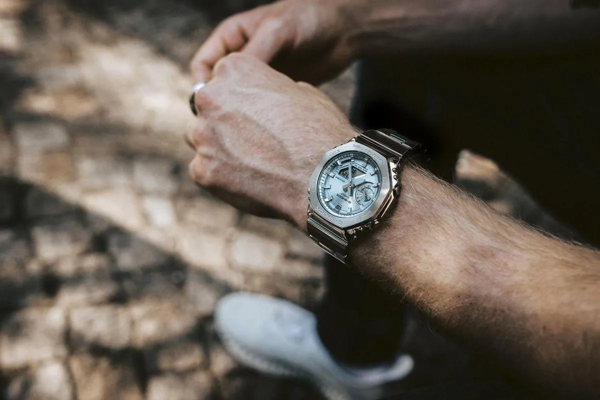 Casio GM-2110D-2A