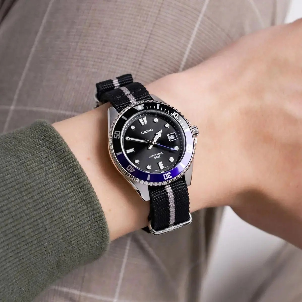 Casio MDV-10C-1A2
