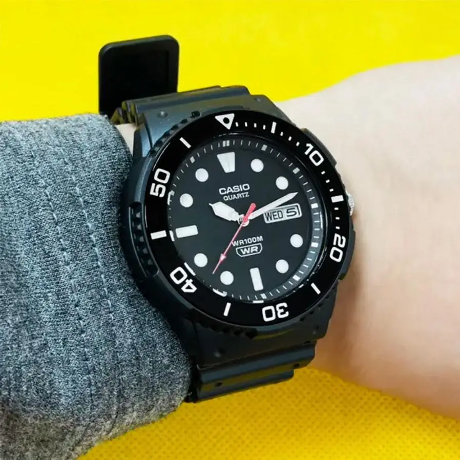 Casio MRW-230H-1E1