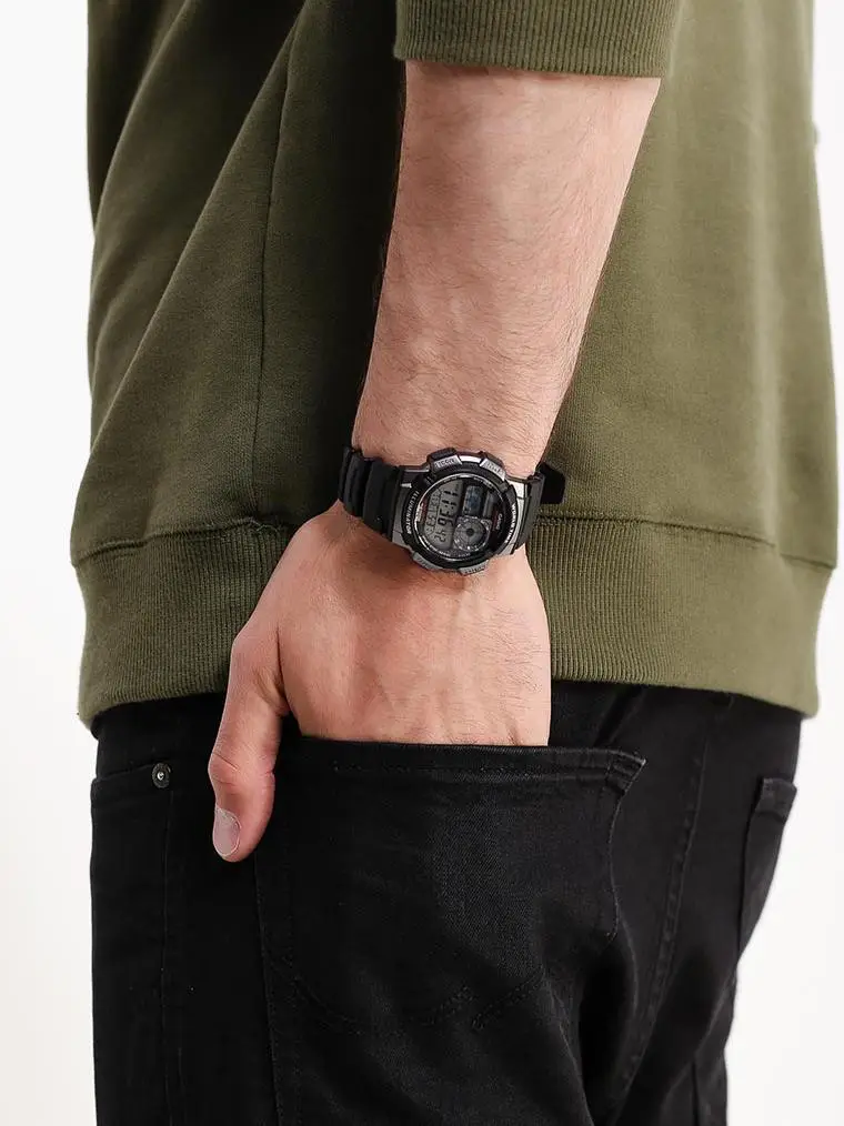 Casio AE-1000W-1B