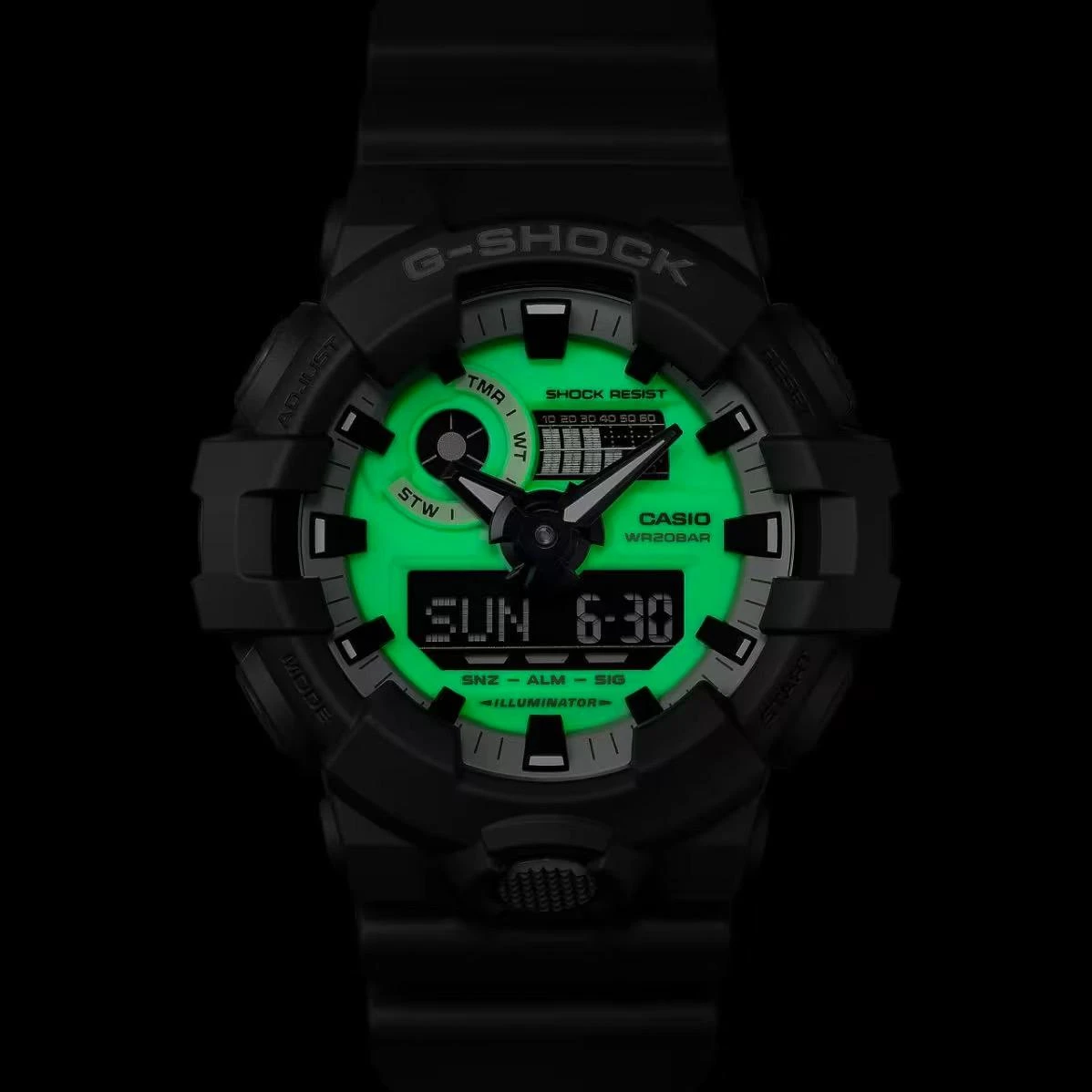 Casio G-Shock GA-700HD-8A