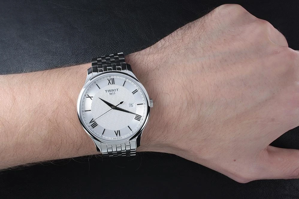 Tissot T063.610.11.038.00