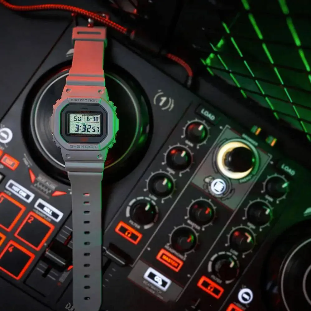 Casio G-Shock DW-5600MNT-8E