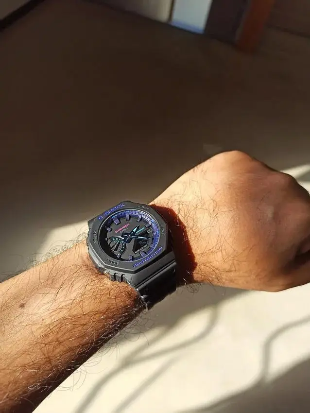Casio GA-2100VB-1A