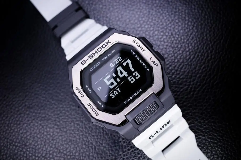 Casio GBX-100TT-8E