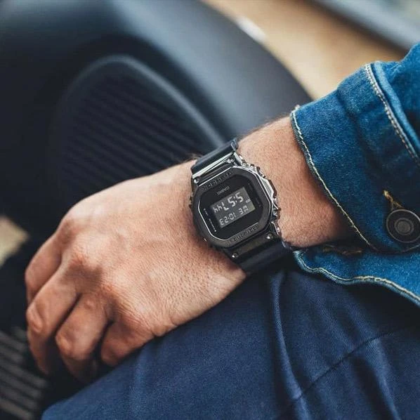 Casio G-Shock GM-5600B-1E